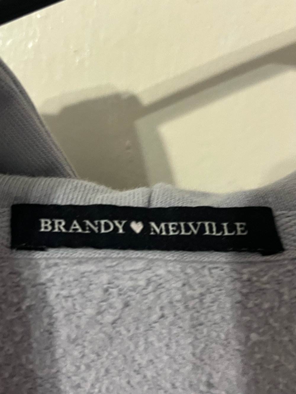 Brandy Melville Lavender Zipper  Jacket with Logo Tag - Picture 4 of 4